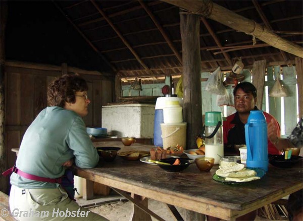 Adriano-family-breakfast.jpg