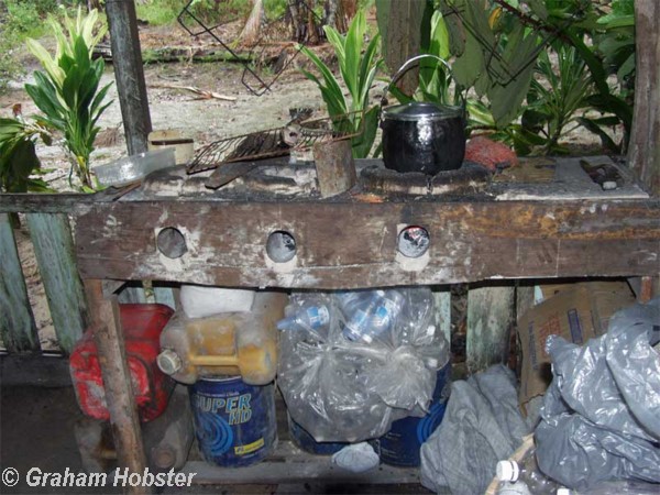 Adriano-family-stove.jpg