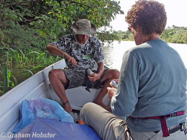 piranha-fishing-1.jpg