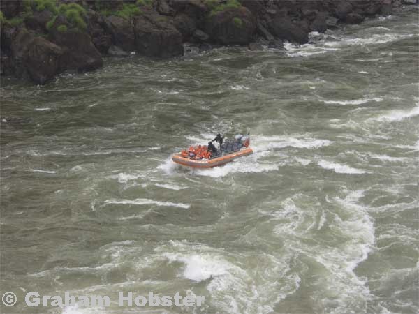 boat-to-falls-0